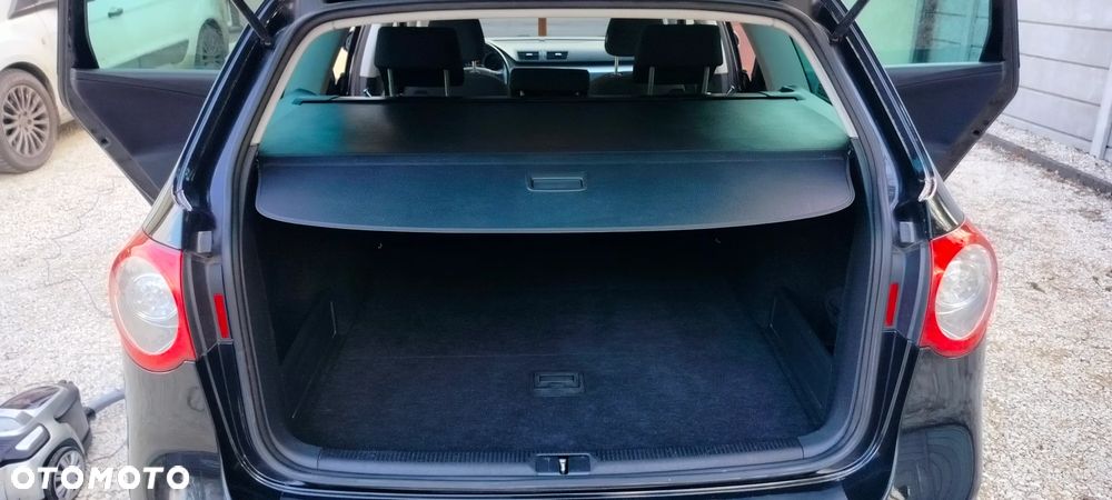 Volkswagen Passat 2.0 TDI DPF DSG Highline - 17