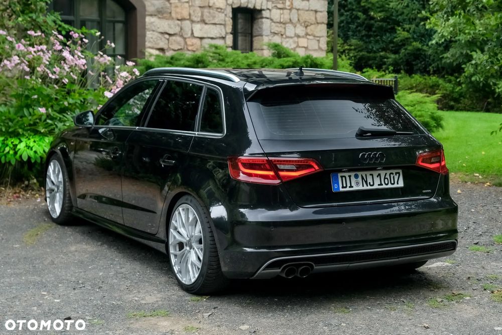 Audi A3 Sportback 2.0 TDI (clean diesel) quattro S line Sportpaket - 14