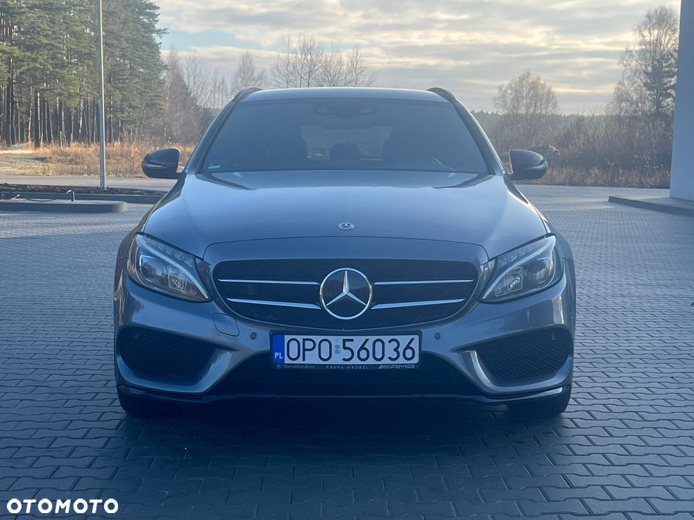 Mercedes-Benz Klasa C 250 d 4Matic 9G-TRONIC AMG Line - 2
