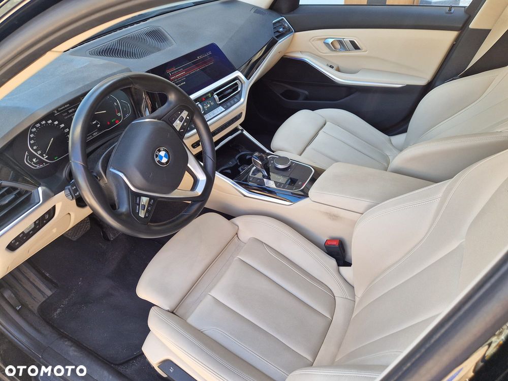 BMW Seria 3 320d - 8