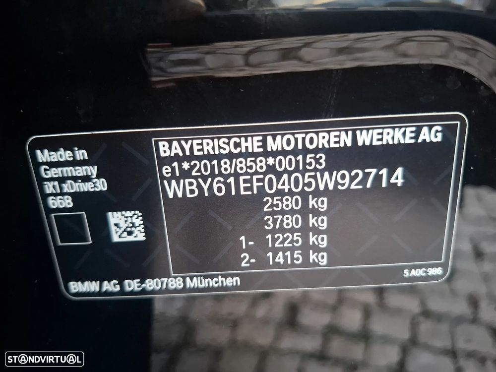 BMW iX1 xDrive30 xLine - 60