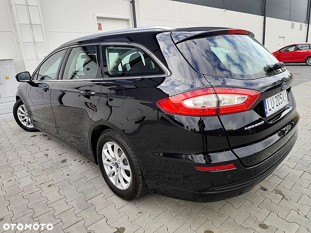 Ford Mondeo - 28