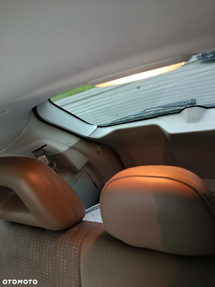 Dodge Caliber - 9