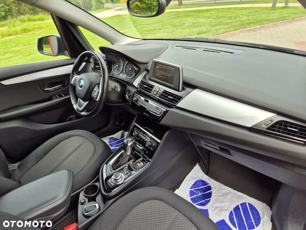 BMW Seria 2 218d Sport-Aut Luxury Line - 21