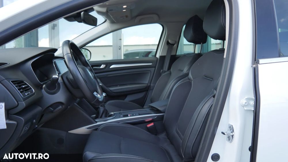 Renault Megane TCe 140 GPF INTENS - 4