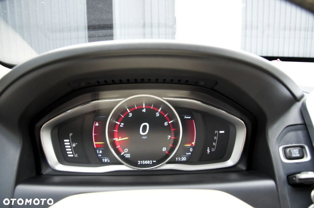 Volvo XC 60 B4 B Inscription - 22