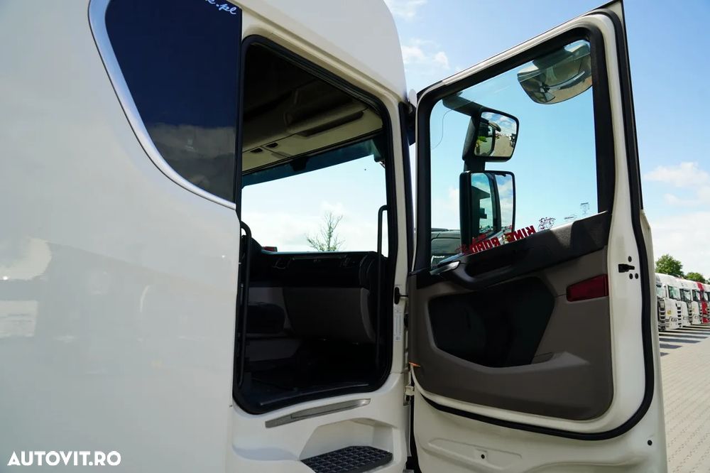 Scania R 520 / V8 / SISTEM HIDRAULIC / RETARDER / I-PARK COOL / ADR AT / TOATE AIRBAGURILE / EURO 6 - 36