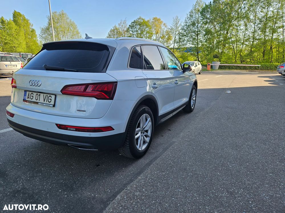 Audi Q5 2.0 40 TDI quattro S tronic Design - 15