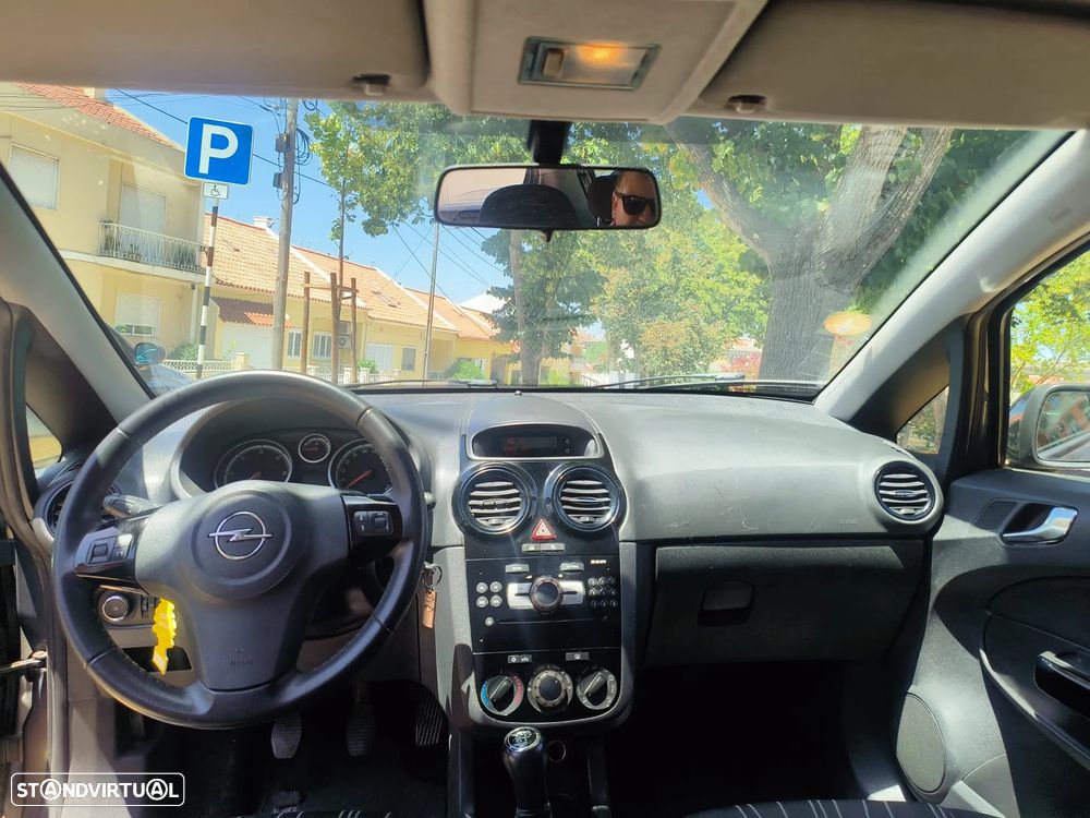 Opel Corsa - 7