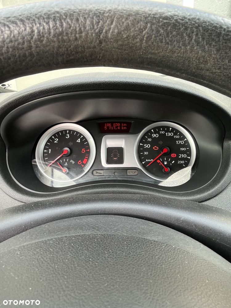 Renault Clio - 13