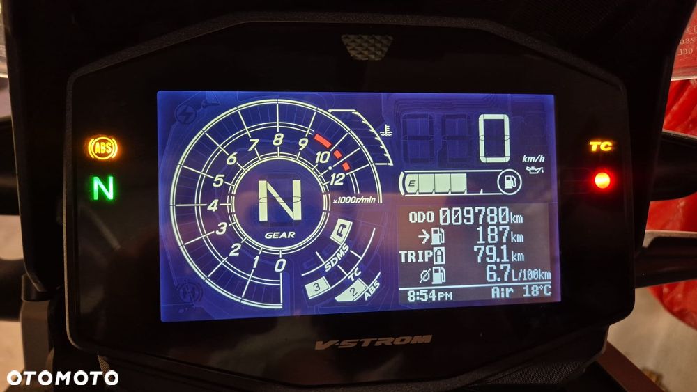 Suzuki V-STROM - 2