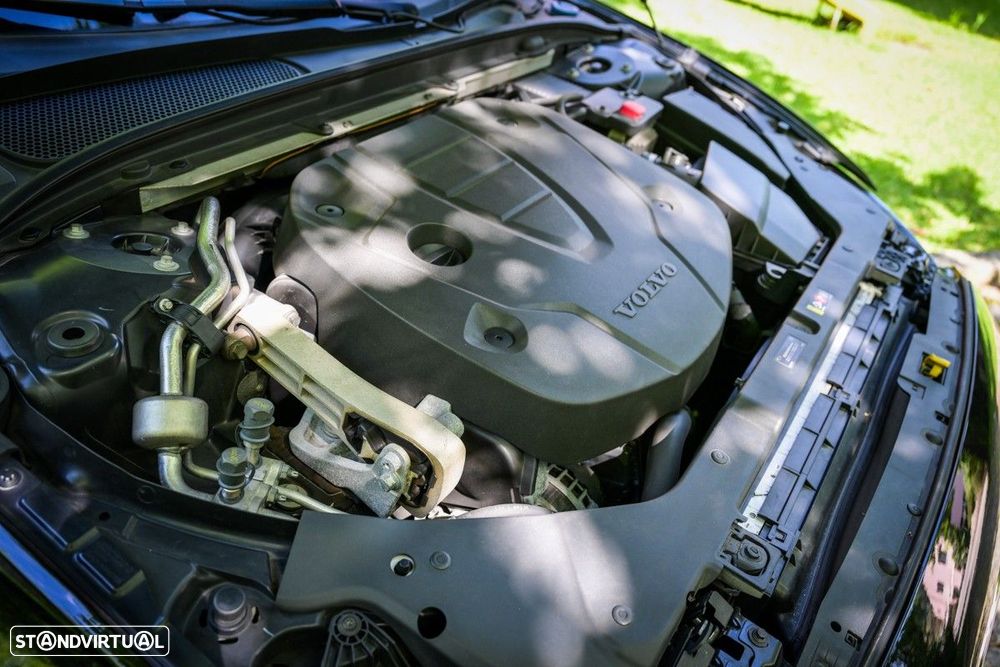 Volvo V60 2.0 D3 Momentum - 42