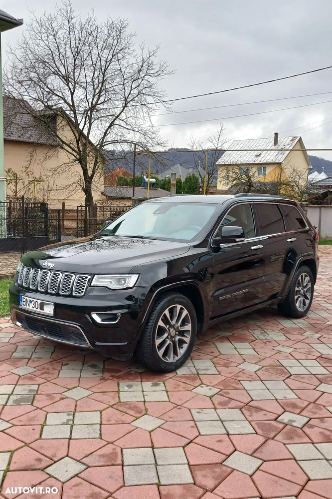 Jeep Grand Cherokee - 1