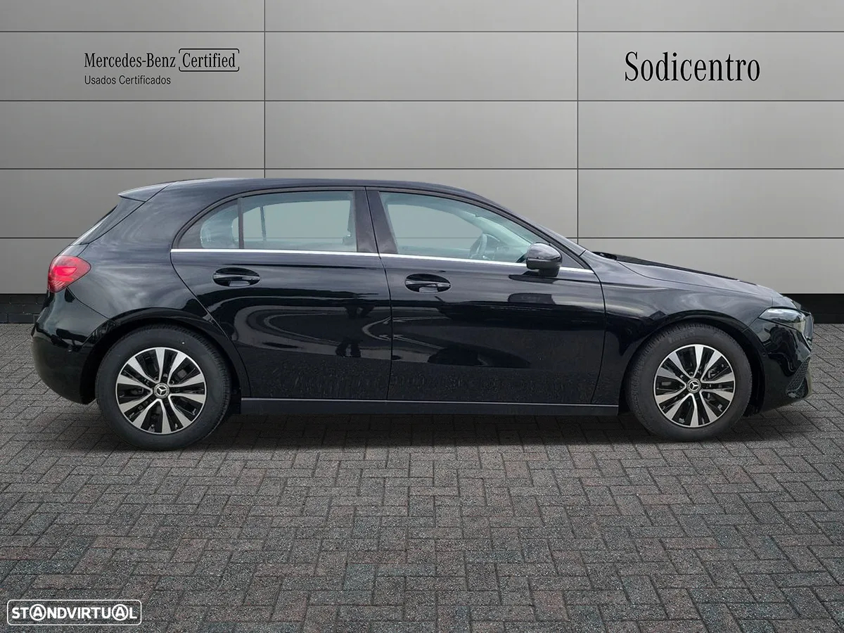Mercedes-Benz A 200 Standard - 4