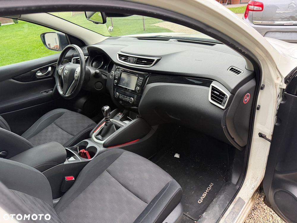 Nissan Qashqai 1.5 dCi DPF acenta - 8