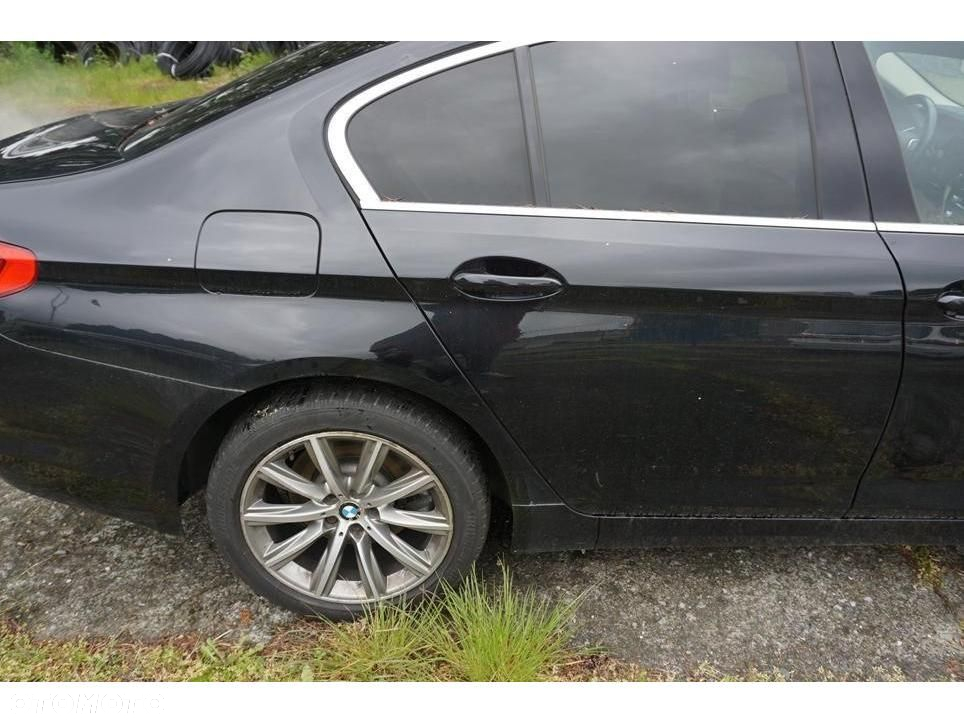 BMW Seria 5 - 38