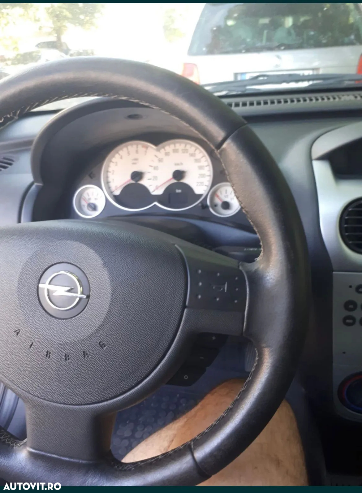 Opel Corsa - 8