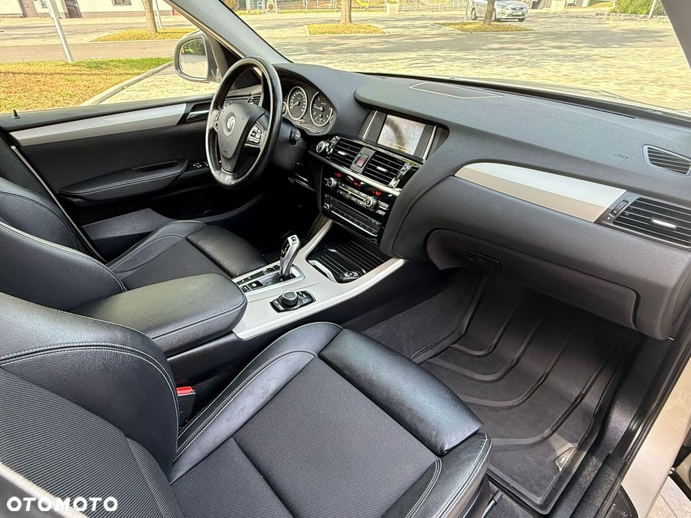 BMW X3 xDrive20d xLine - 14