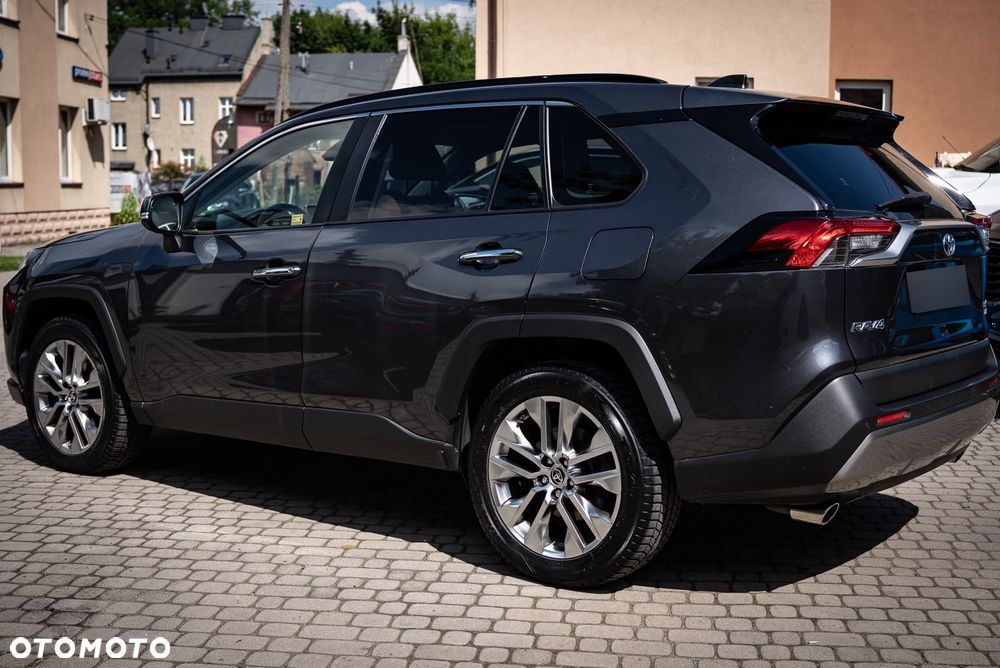 Toyota RAV4 - 17