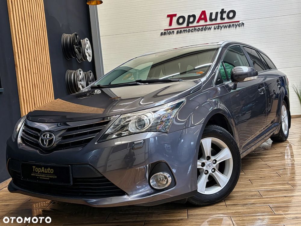 Toyota Avensis 1.8 Premium - 1