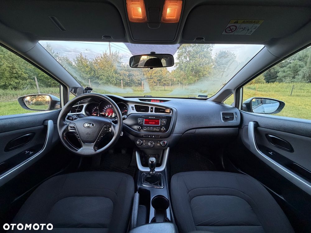 Kia Ceed 1.6 CRDi M - 12