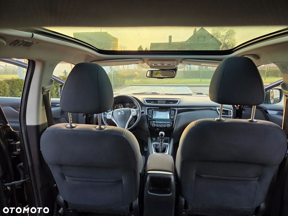 Nissan Qashqai 1.2 DIG-T TEKNA+ - 23