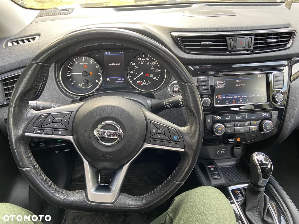 Nissan Qashqai - 9