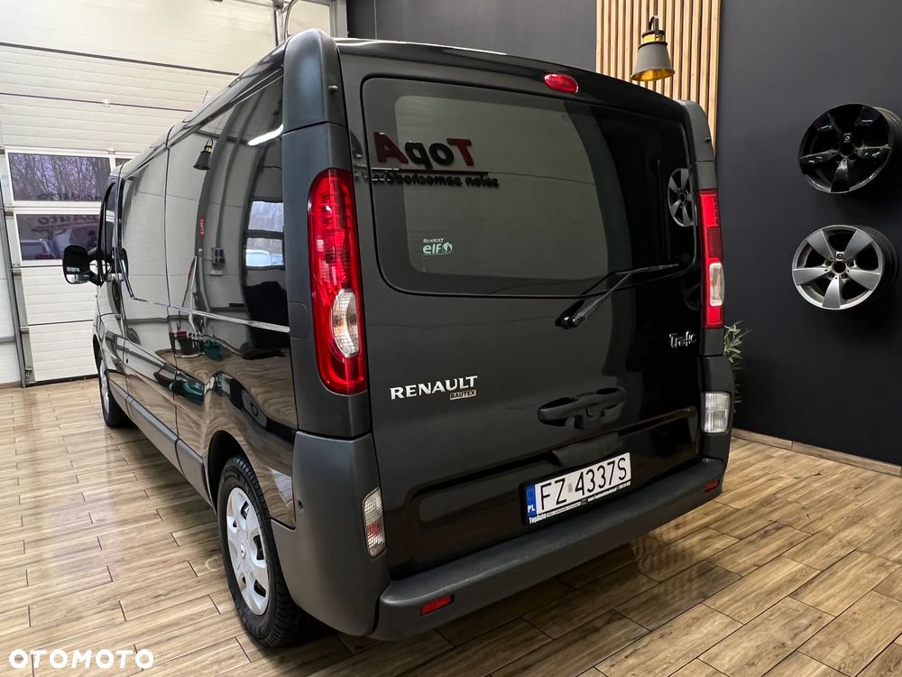 Renault TRAFIC - 9