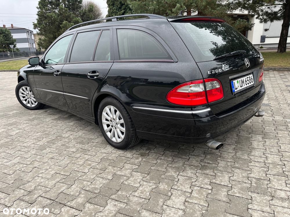 Mercedes-Benz Klasa E 200 Kompressor Elegance - 3