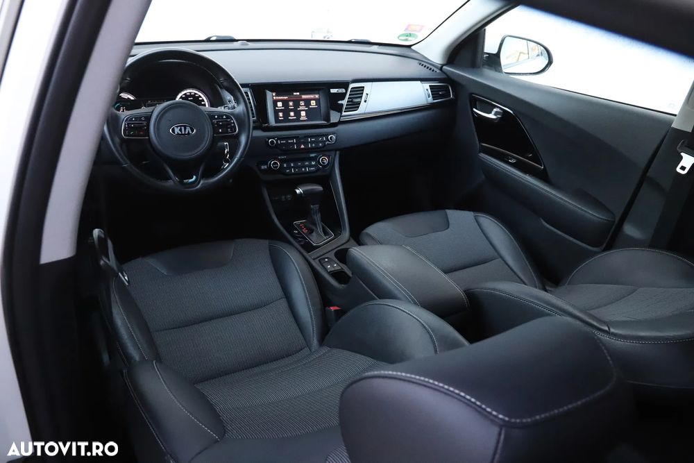 Kia Niro 1.6 GDI 6DCT HEV Comfort - 6