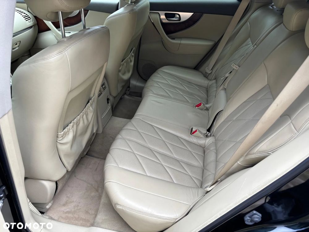Infiniti FX FX30d S Premium - 19