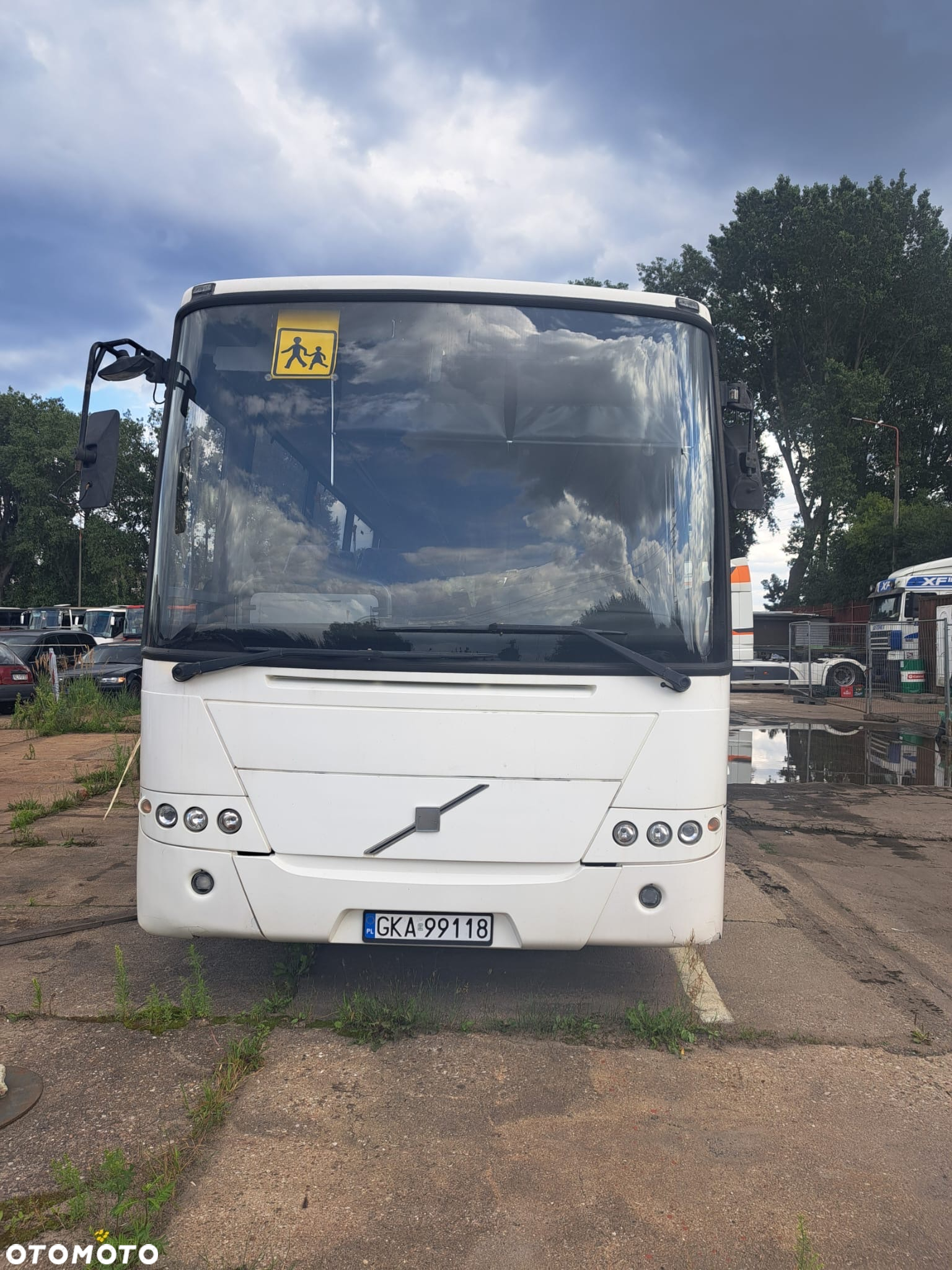 Volvo 8700 - 2