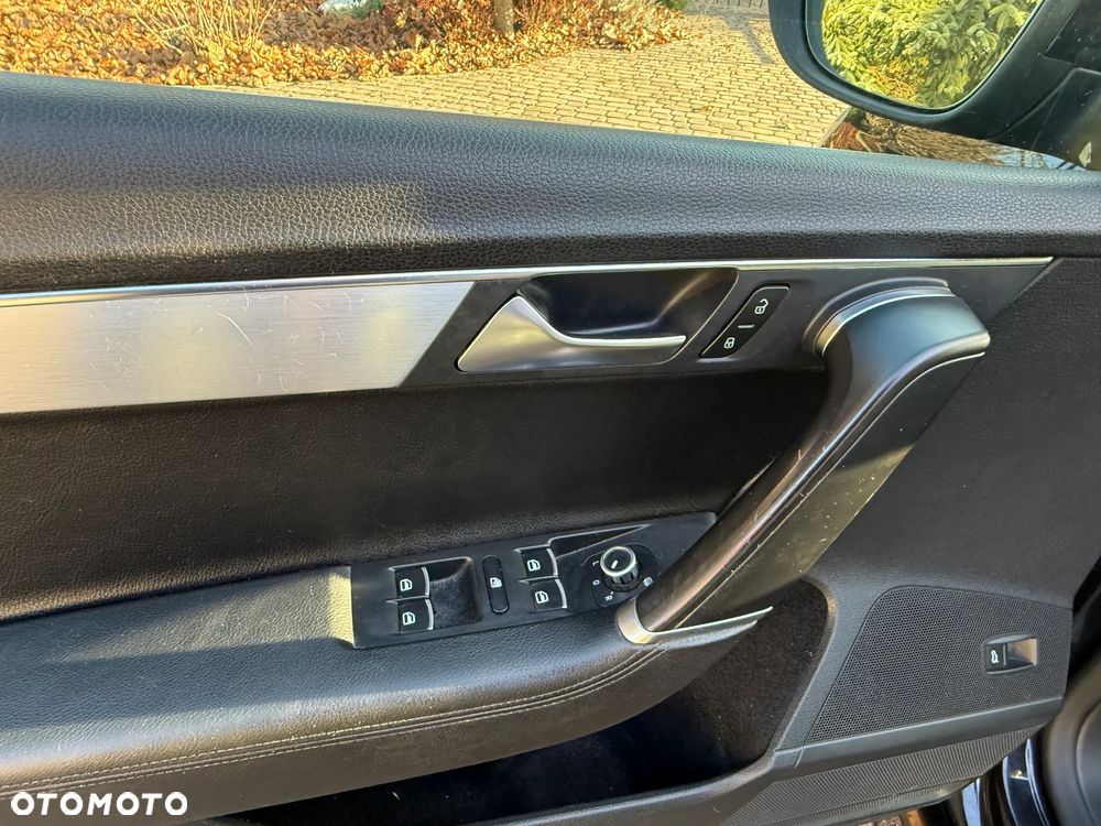 Volkswagen Passat 2.0 TDI DSG BlueMotion Technology Highline - 8