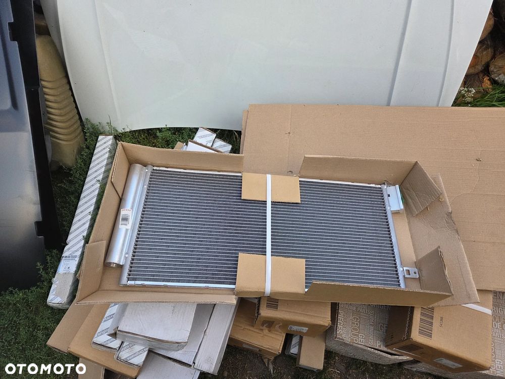 Skraplacz chłodnica klimatyzacji Opel Corsa D 95514601 Alfa Romeo Giulietta Mito FIAT BRAVO II Punto  LANCIA DELTA III - 1