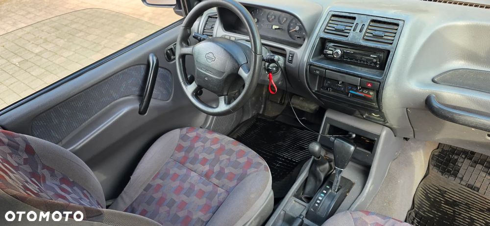 Nissan Terrano - 9
