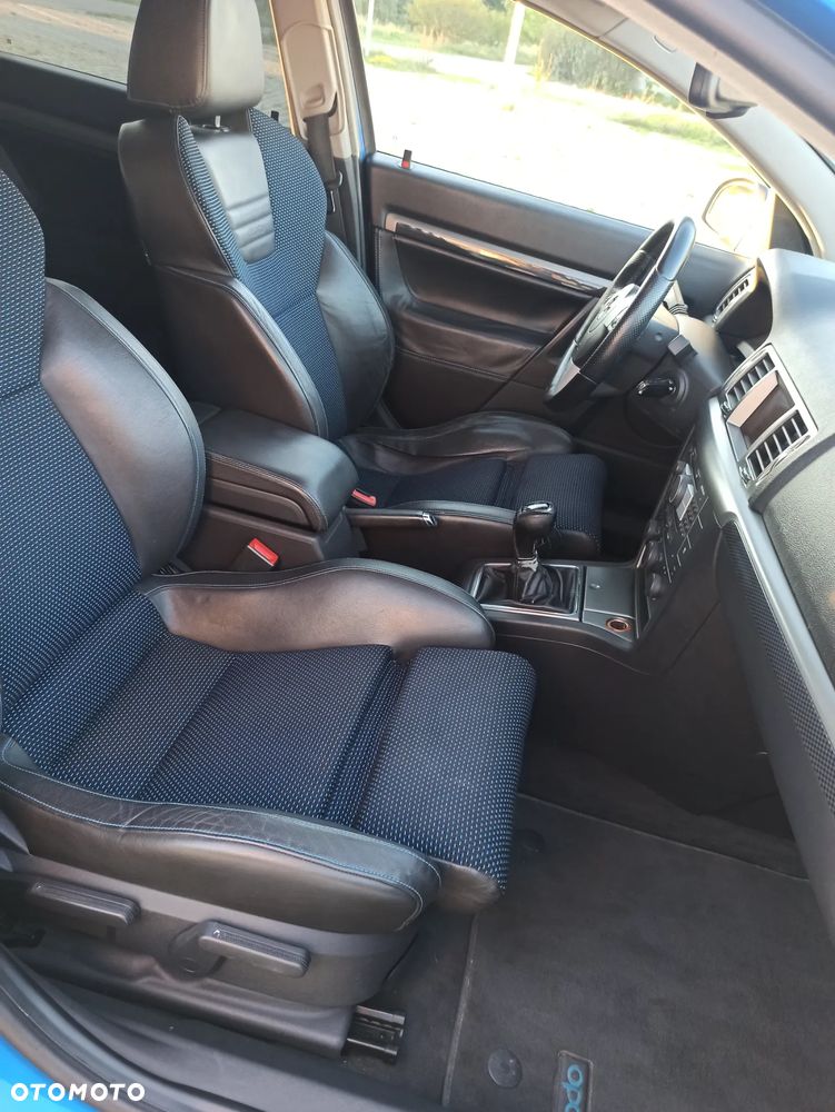 Opel Vectra 2.8 V6 OPC - 6