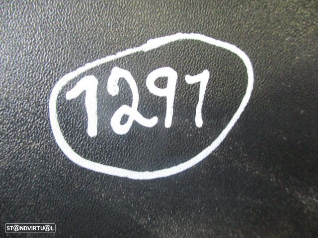 Farol Tras 8200027152 RENAULT ESPACE 2004 DRT RENAULT ESPACE 4 2005 1.9 DCI 115CV 5P CINZA ESCURO DRT RENAULT ESPACE 4 2005 3.0DCI 180CV 5P CINZA - 2