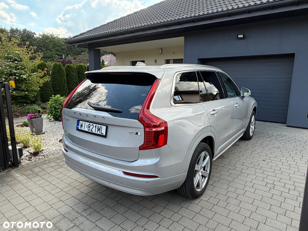 Volvo XC 90 B5 D AWD Momentum - 5