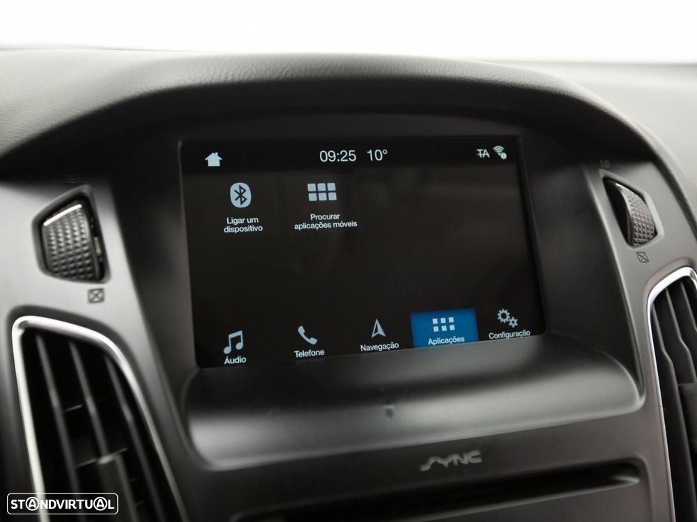 Ford Focus SW 1.5 TDCi Titanium - 23