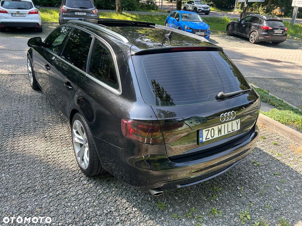 Audi A4 Avant - 9