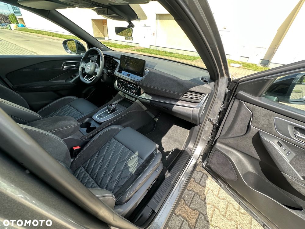Nissan Qashqai 1.3 DIG-T MHEV Xtronic Tekna+ - 19