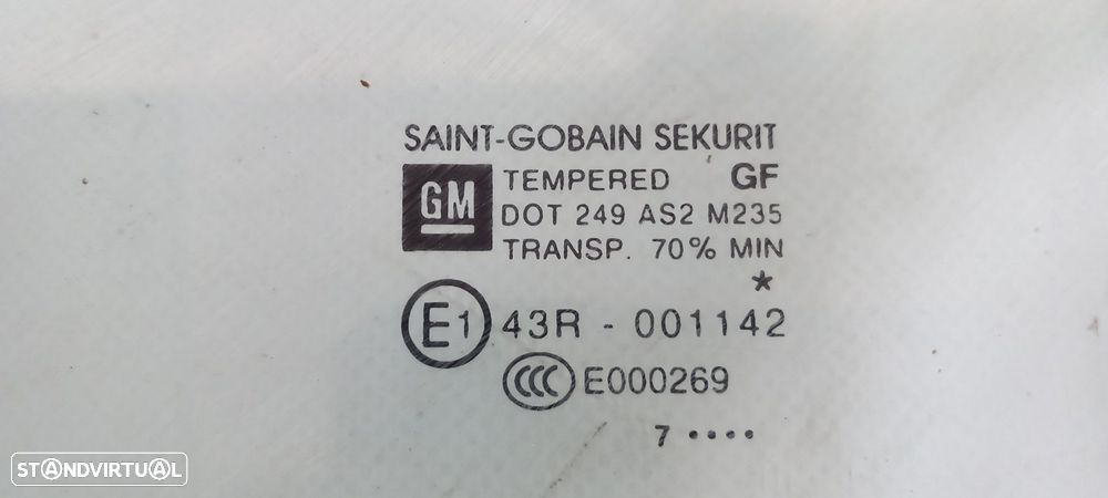 Vidro porta frente esquerda OPEL Corsa D - 2