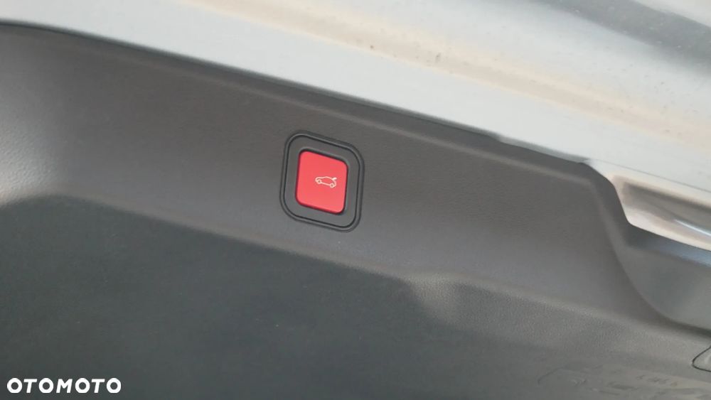 Jeep Avenger Summit+ - 37