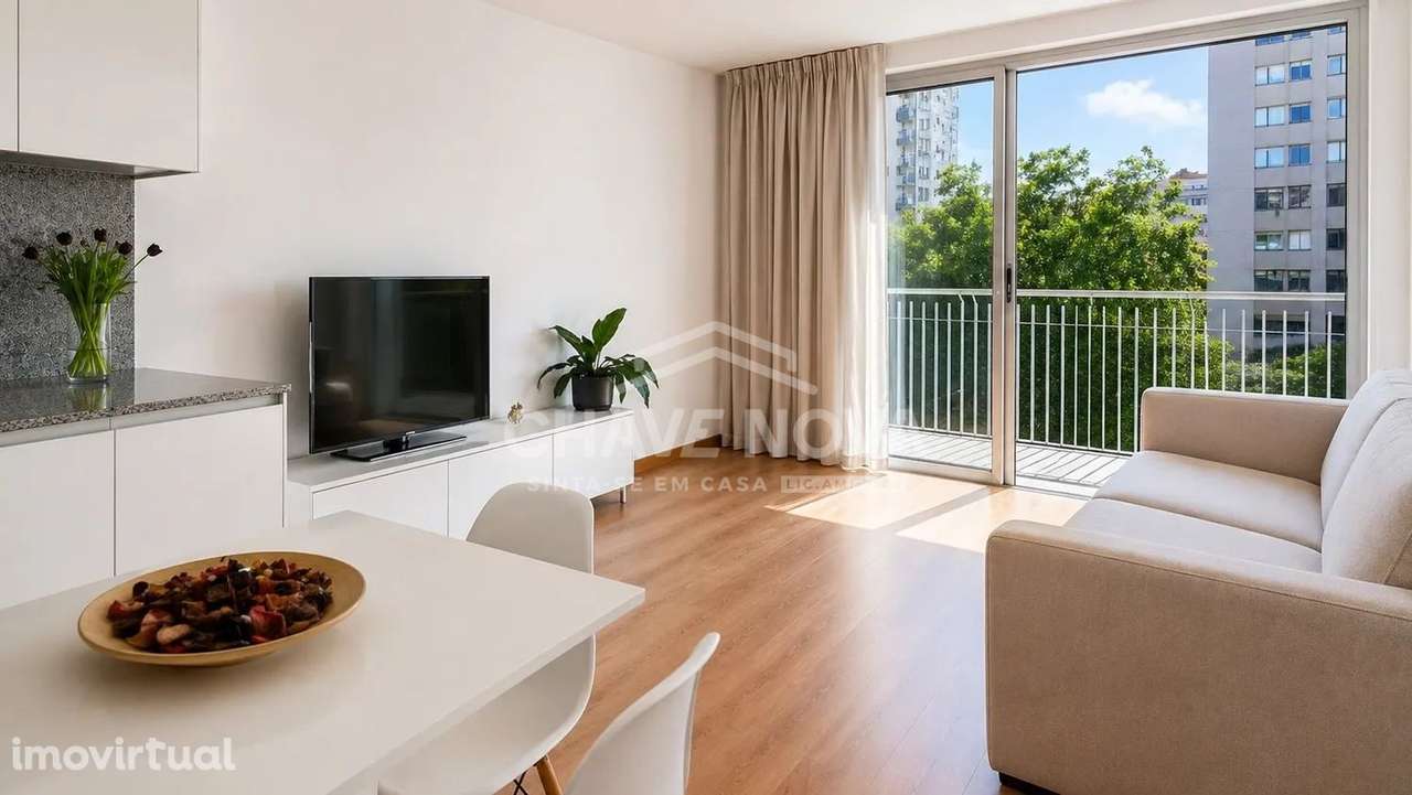 T0 c/ Terraço e Lugar de Garagem em Mafamude (El Corte Inglés) - Grande imagem: 3/7