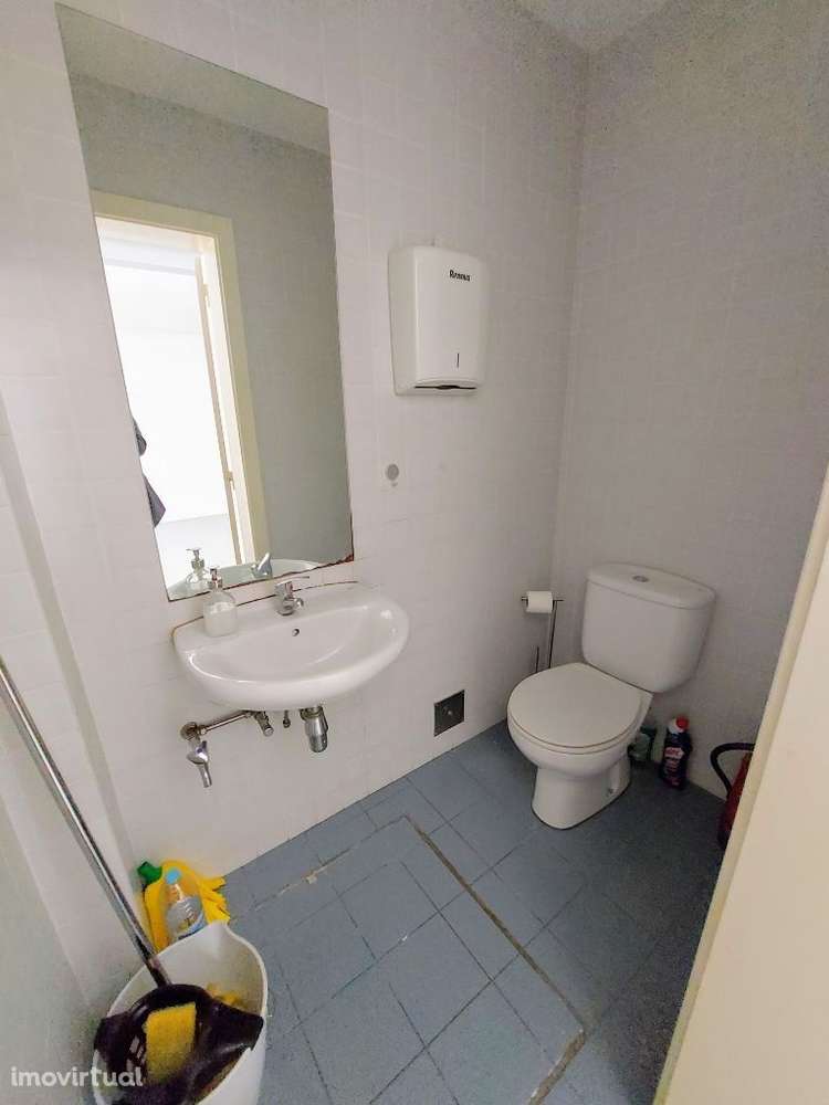 Escritório Comercial com Ar Condicionado e Segurança - Grande imagem: 4/16