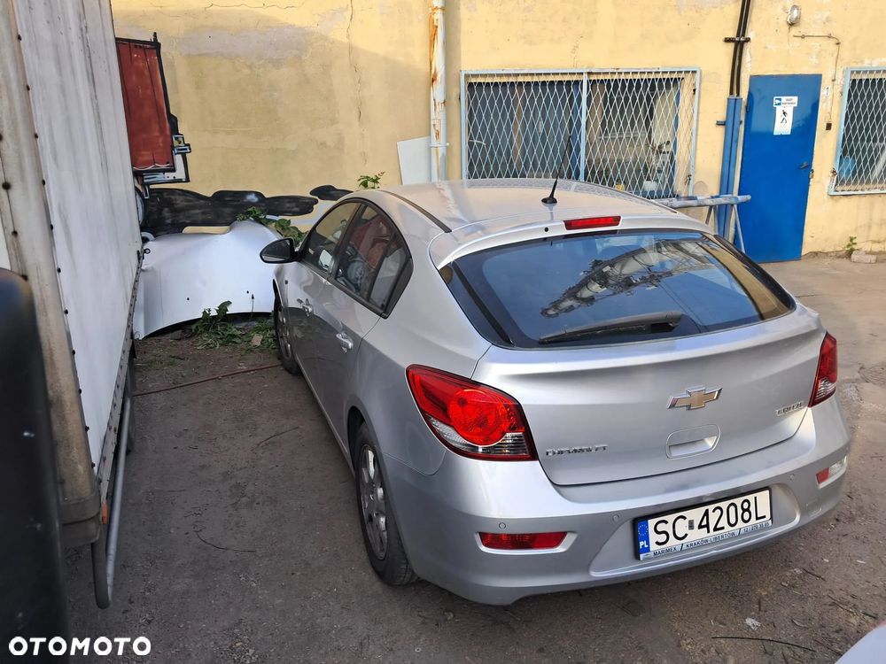 Chevrolet Cruze 1.7 D LT+ - 4