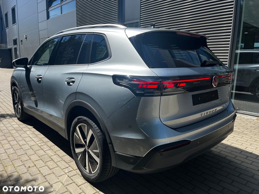 Volkswagen Tiguan - 6