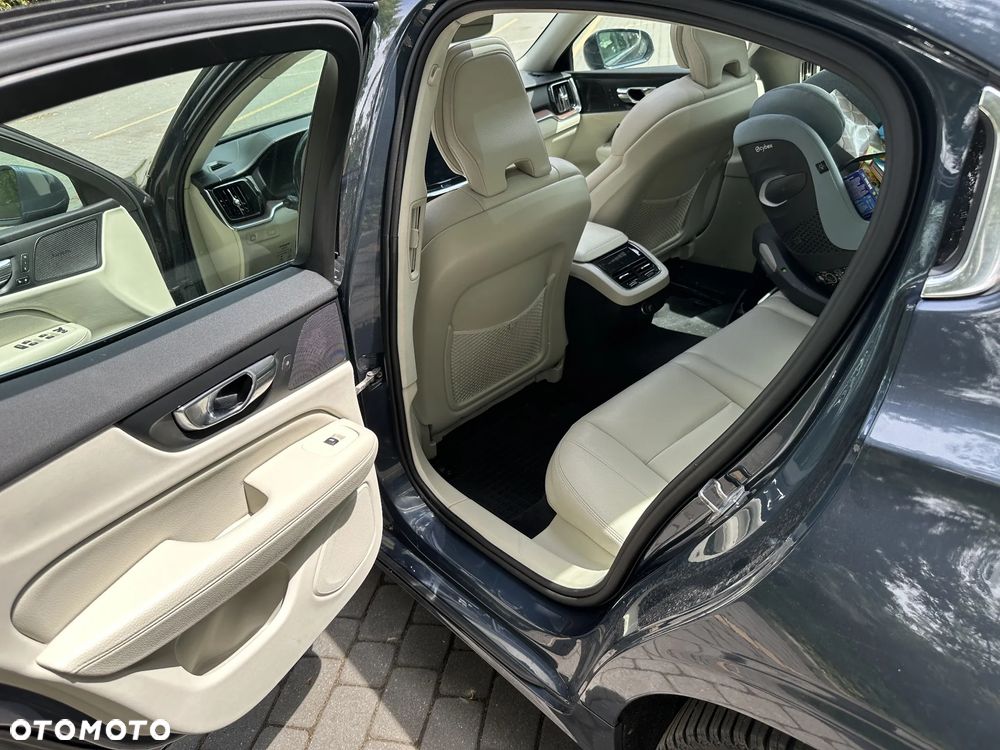 Volvo S60 T6 AWD Inscription - 36