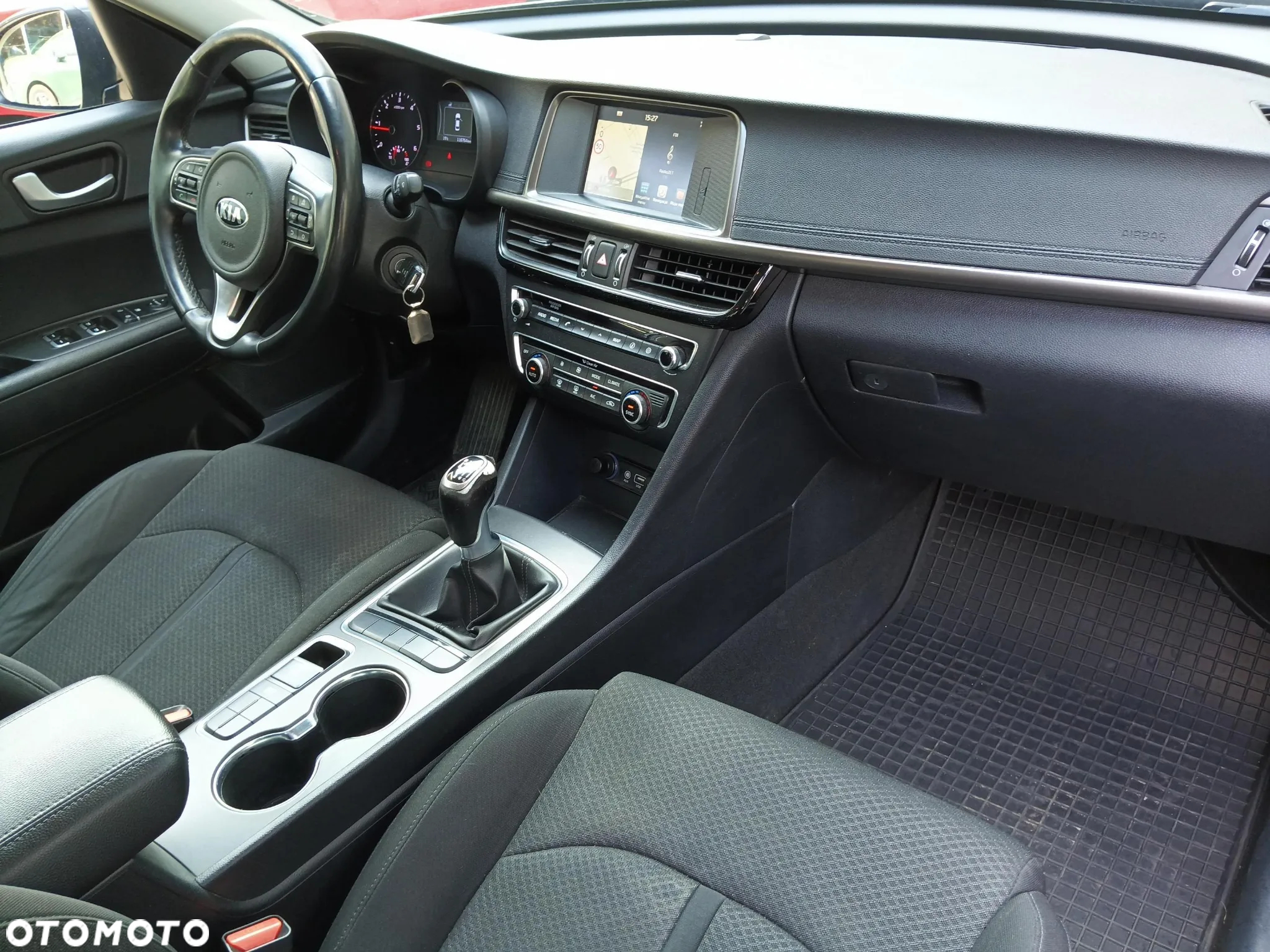 Kia Optima 1.7 CRDI M - 12