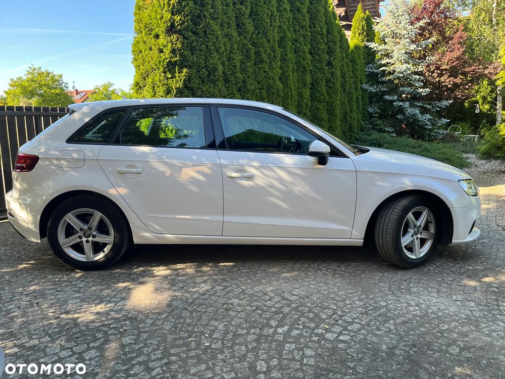 Audi A3 Sportback 1.5 TFSI cylinder on demand S tronic - 6